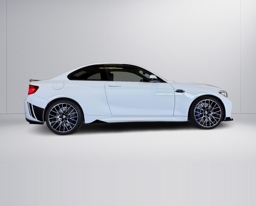 BMW M2 Coupe (2)