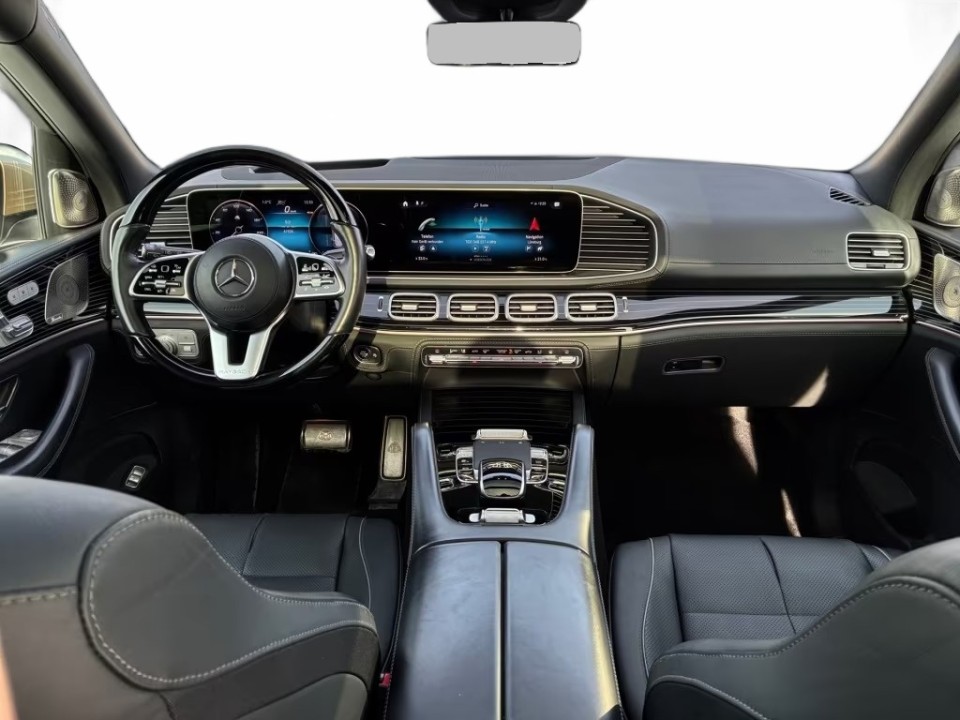 Mercedes-Benz GLS Maybach 600 (5)