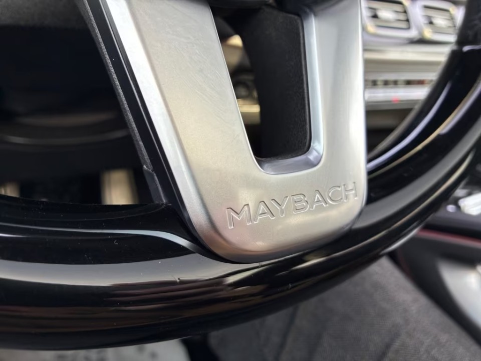 Mercedes-Benz GLS Maybach 600 - foto 9