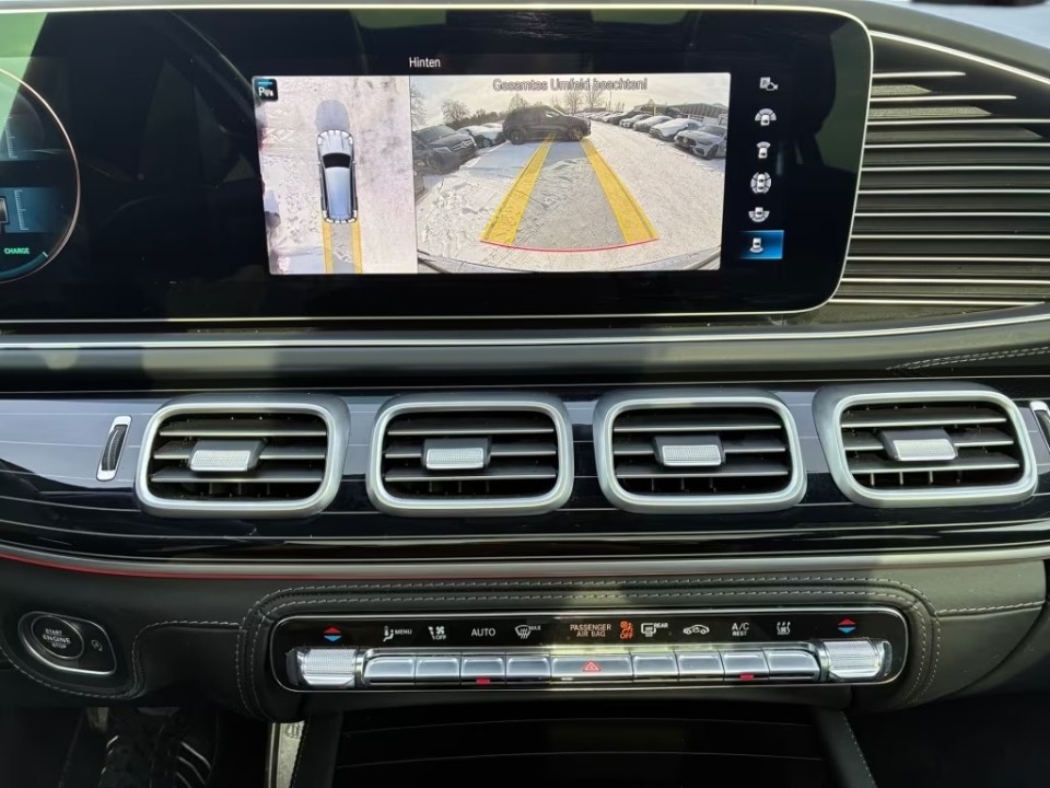 Mercedes-Benz GLS Maybach 600 - foto 11