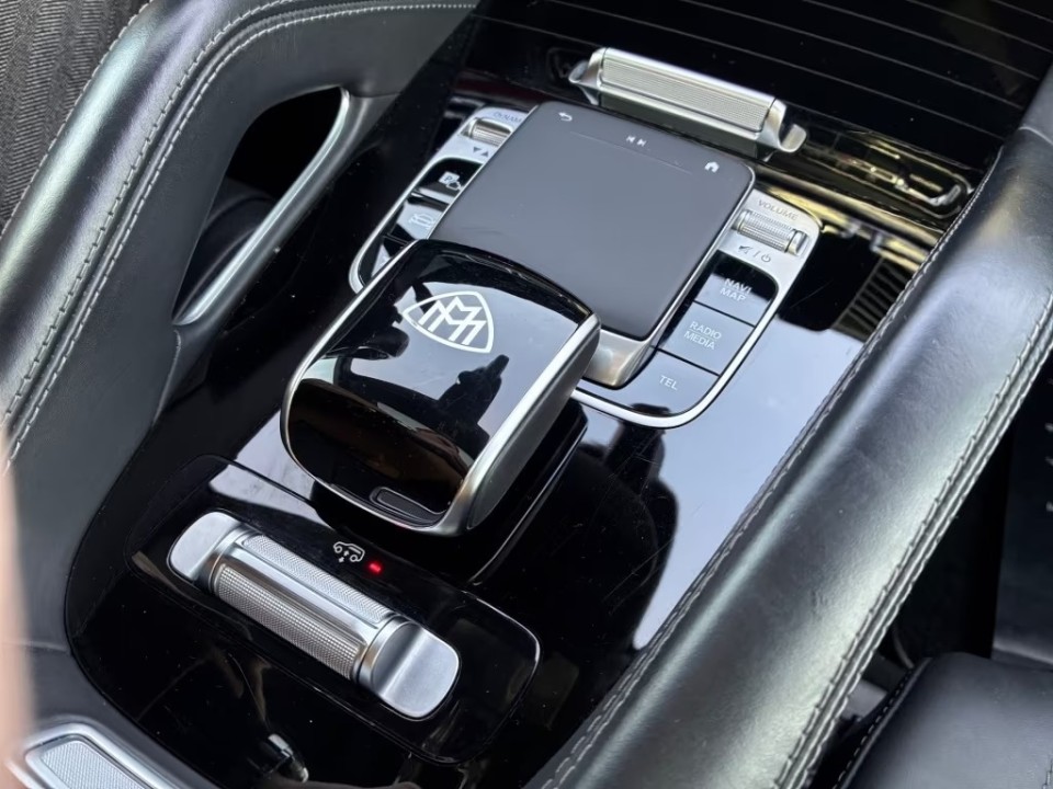 Mercedes-Benz GLS Maybach 600 - foto 10