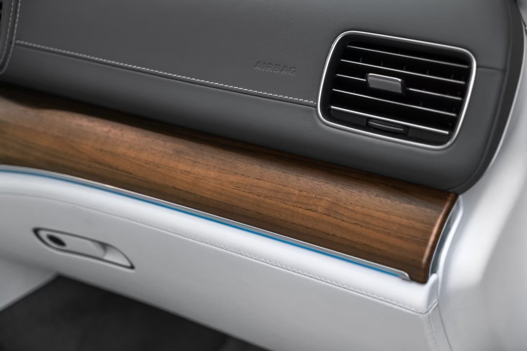 Mercedes-Benz GLS Maybach 600 - foto 14