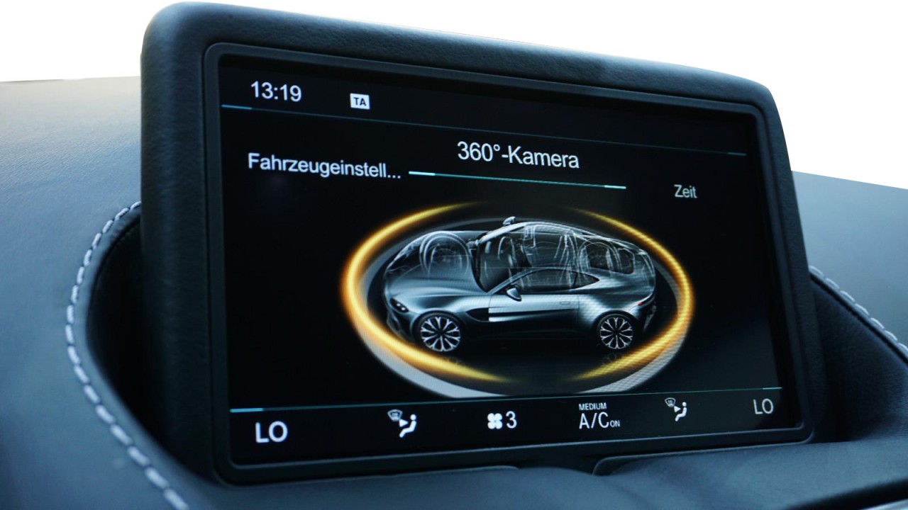 Aston Martin Vantage V8 - foto 22