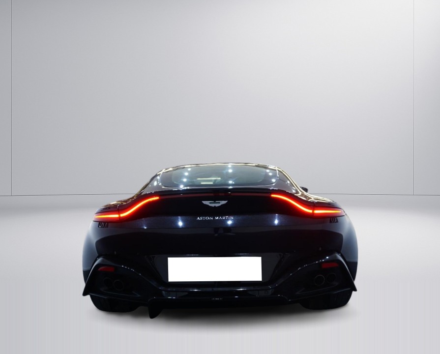Aston Martin Vantage V8 (4)