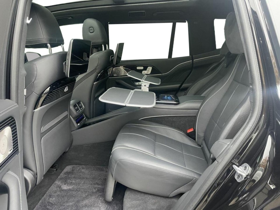 Mercedes-Benz GLS Maybach 600 - foto 6