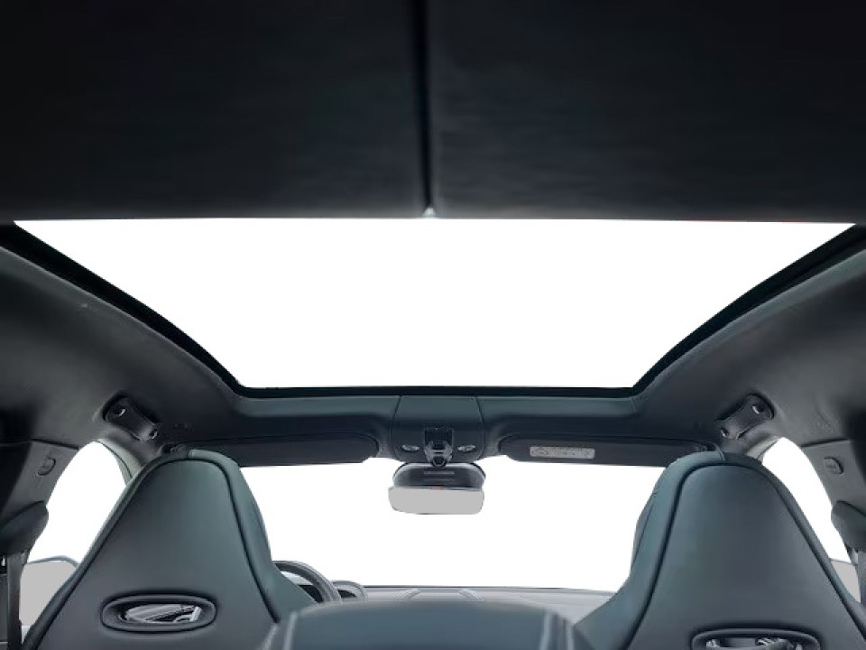 Aston Martin DBX - foto 21