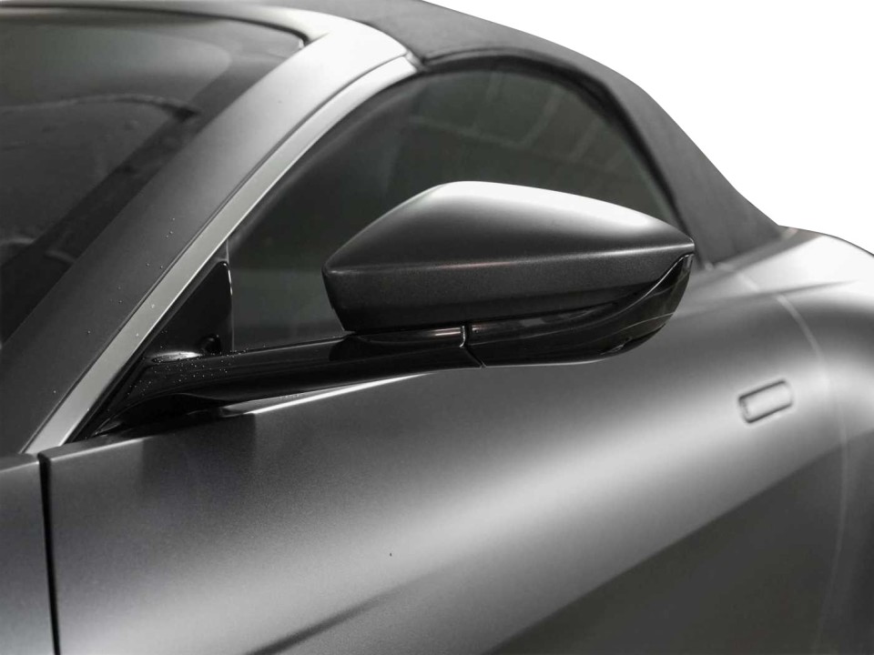 Aston Martin Vantage V8 Roadster - foto 23