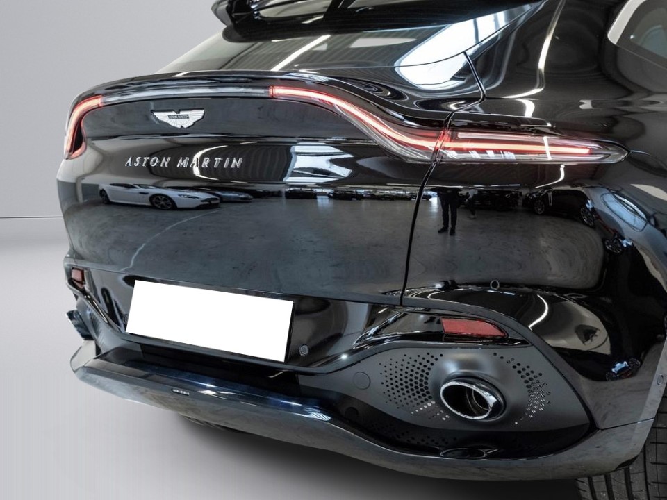 Aston Martin DBX - foto 19