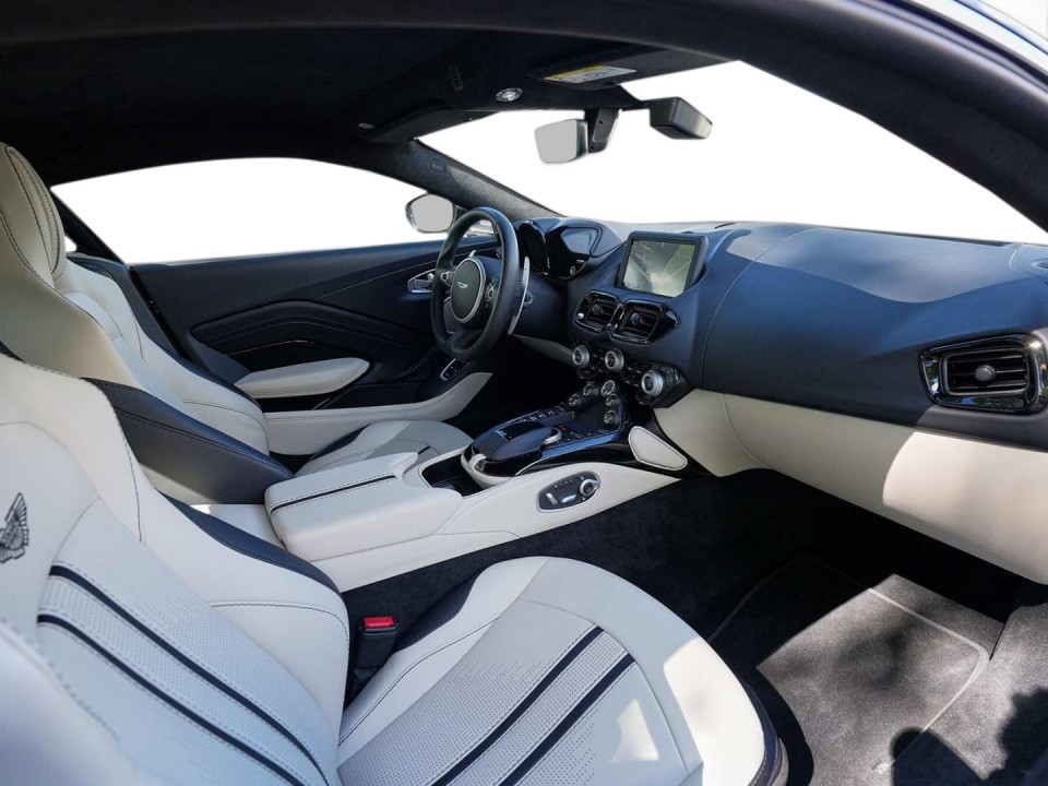 Aston Martin Vantage V8 - foto 13