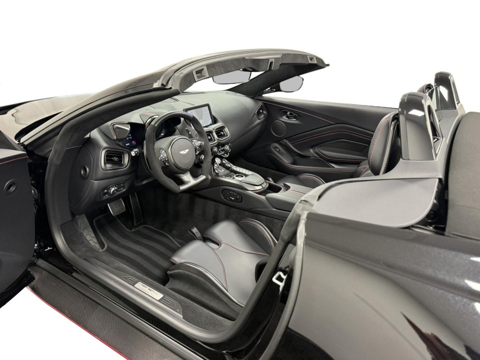 Aston Martin Vantage V12 Roadster - foto 16