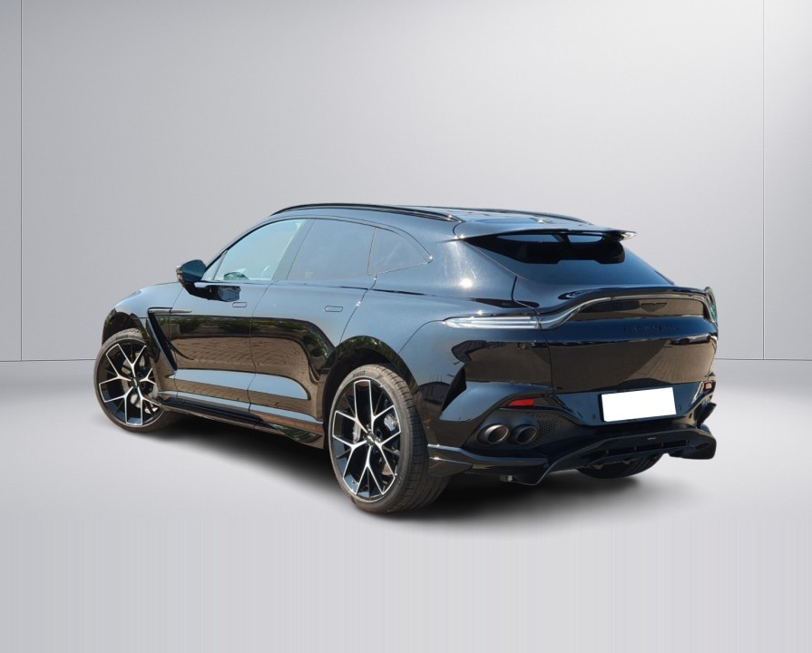 Aston Martin DBX 707 (4)