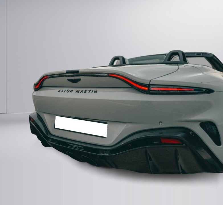 Aston Martin Vantage V12 Roadster - foto 16