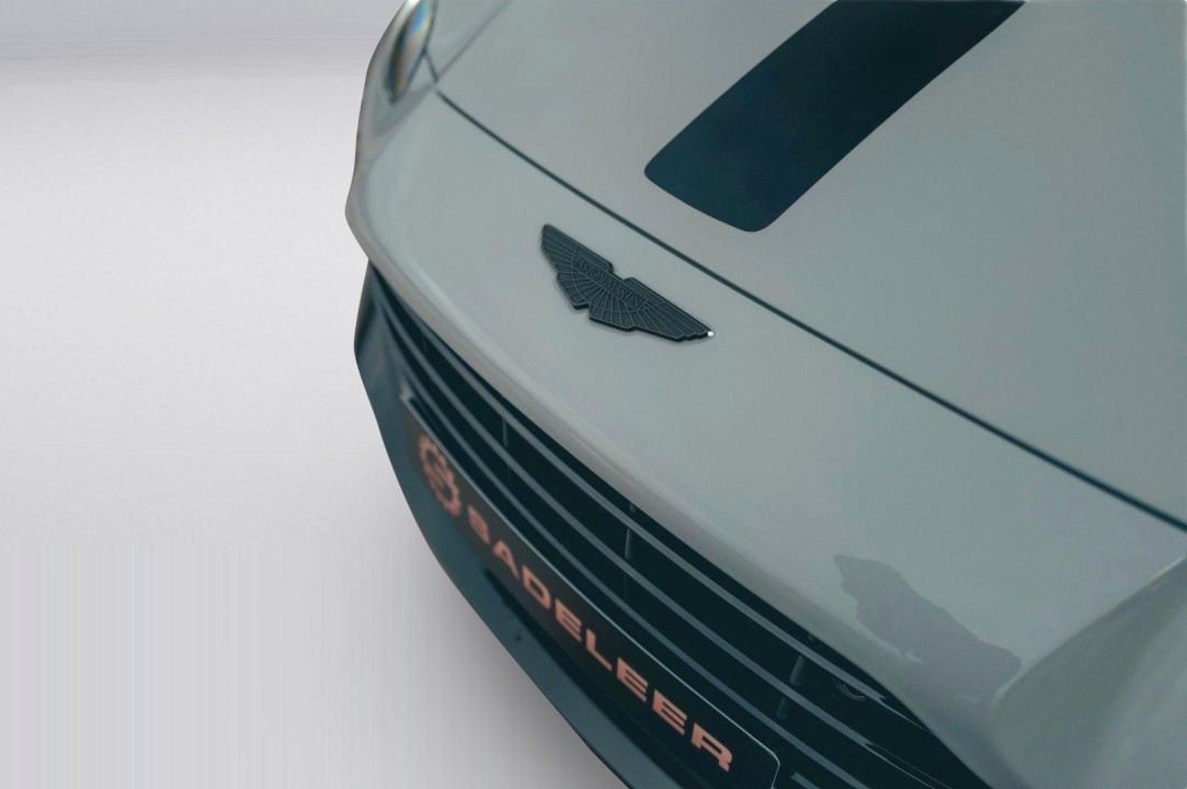 Aston Martin Vantage V12 Roadster - foto 14