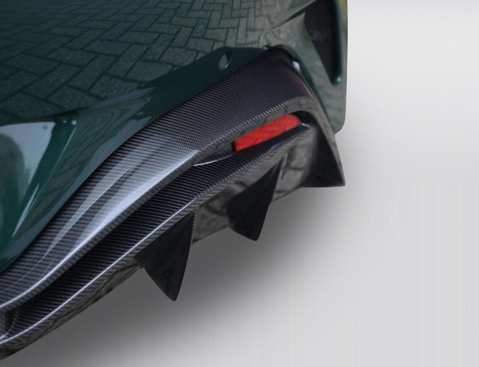 Aston Martin Vantage V12 - foto 36