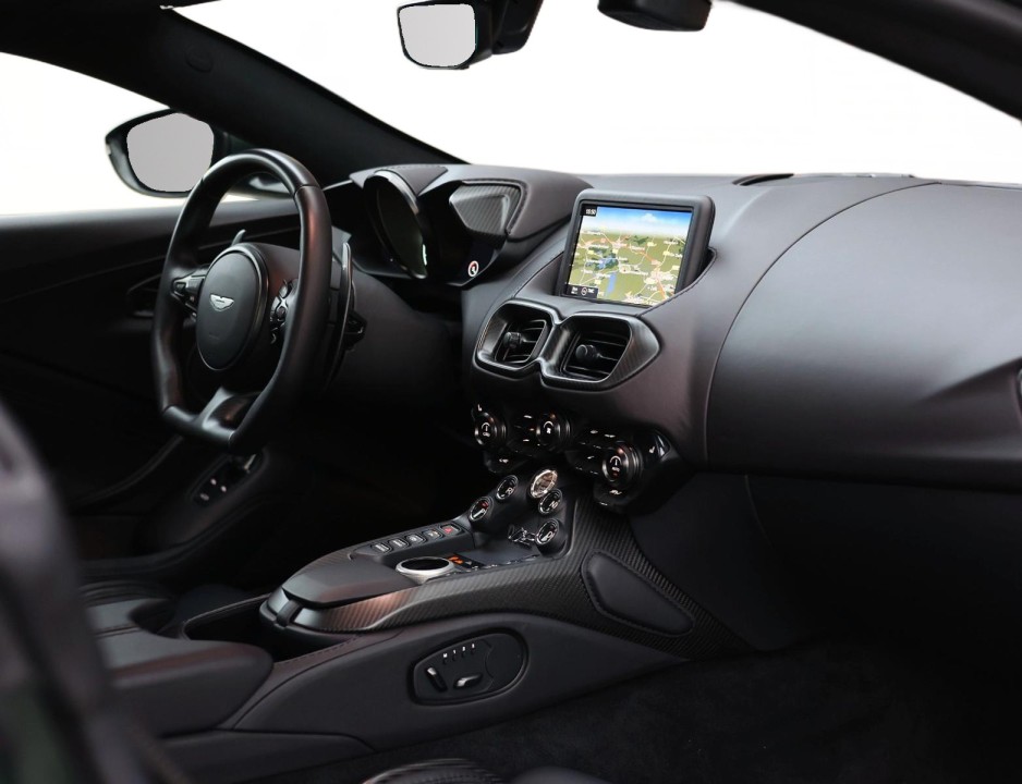 Aston Martin Vantage V12 - foto 8