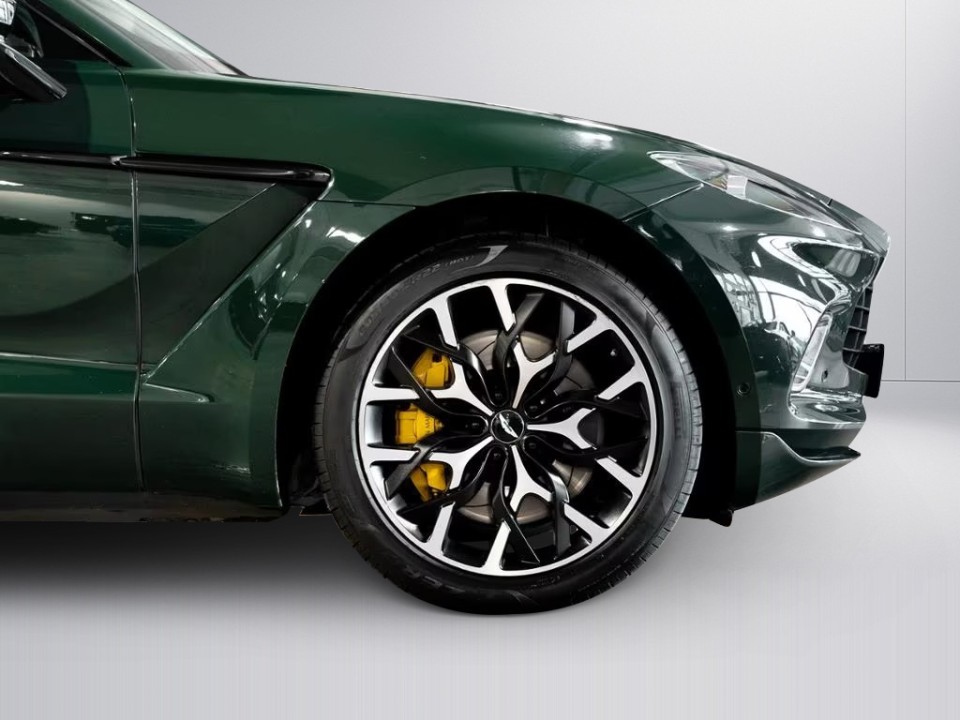 Aston Martin DBX - foto 27