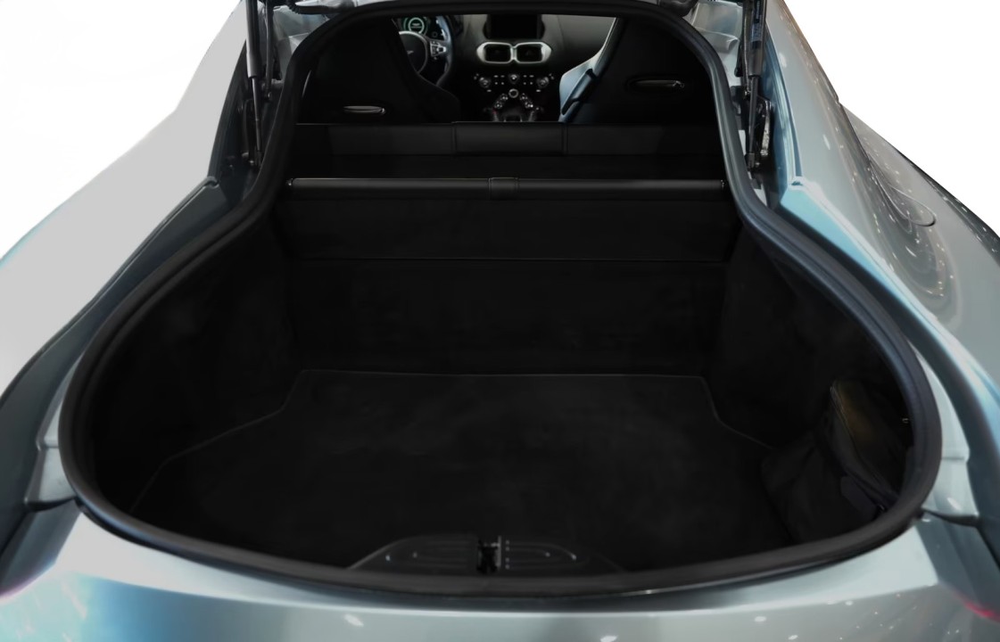 Aston Martin Vantage V8 - foto 23