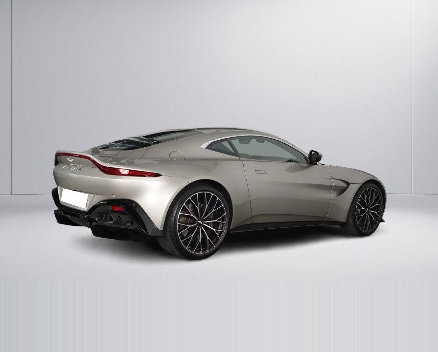 Aston Martin Vantage V8 (3)