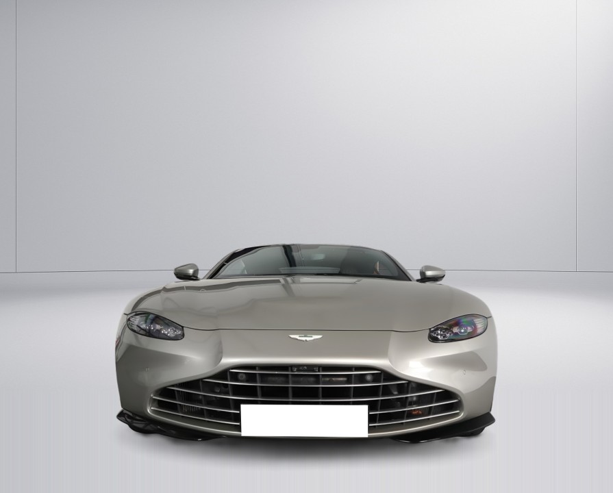 Aston Martin Vantage V8 (2)