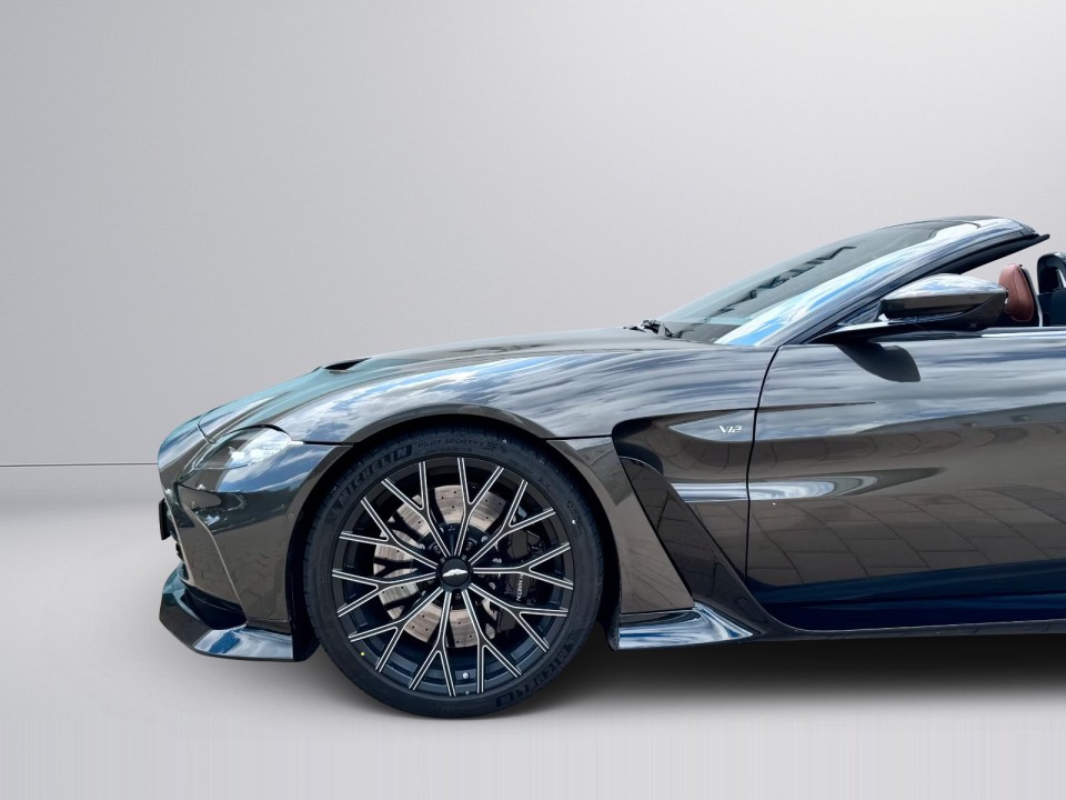 Aston Martin Vantage V12 Roadster - foto 13