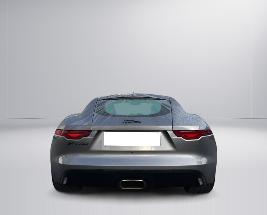 Jaguar F-Type P300 (4)