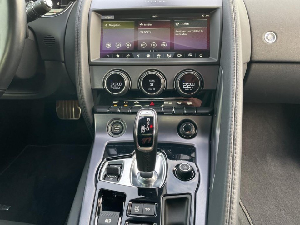 Jaguar F-Type P300 - foto 14