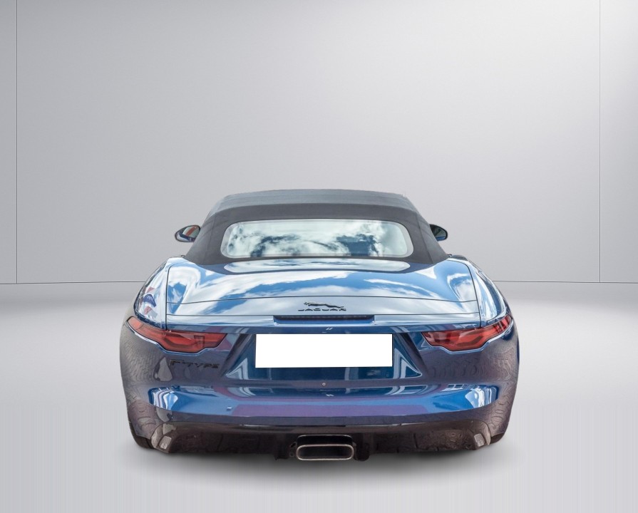 Jaguar F-Type P300 (4)