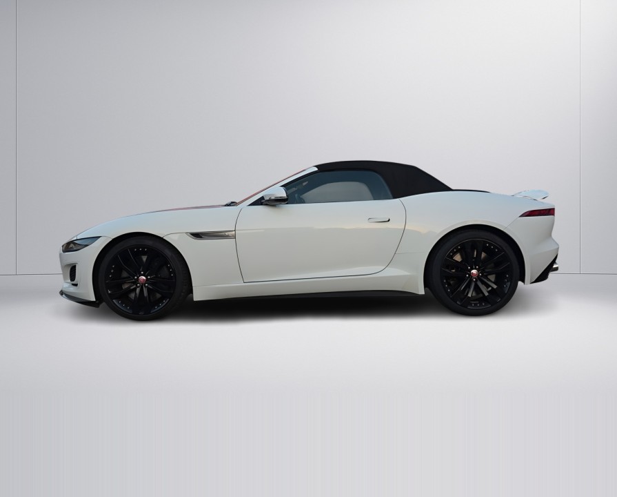 Jaguar F-Type P450 R-Dynamic - foto 6