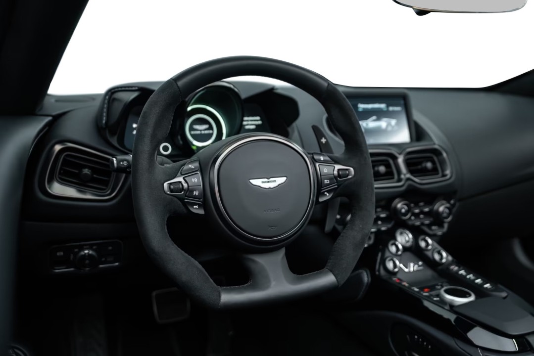 Aston Martin Vantage V12 Roadster - foto 6