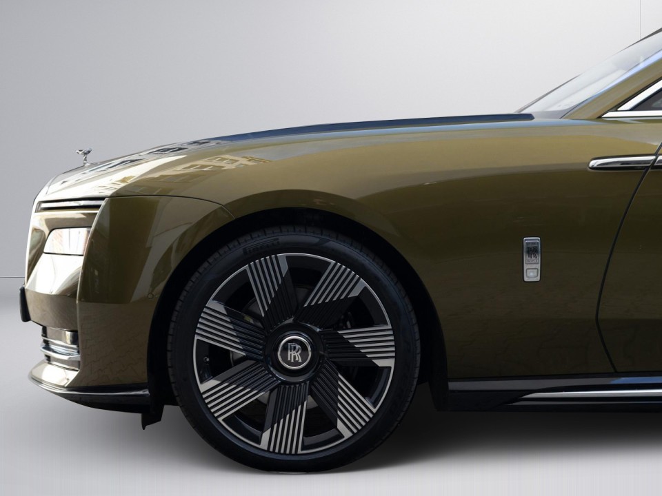 Rolls-Royce Spectre - foto 28