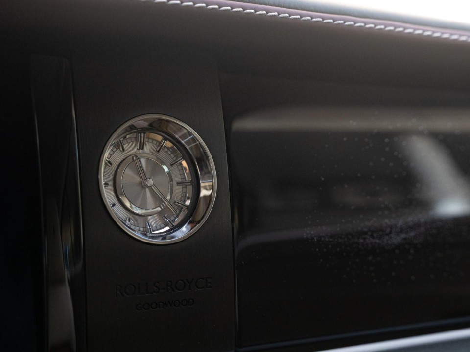 Rolls-Royce Spectre - foto 22