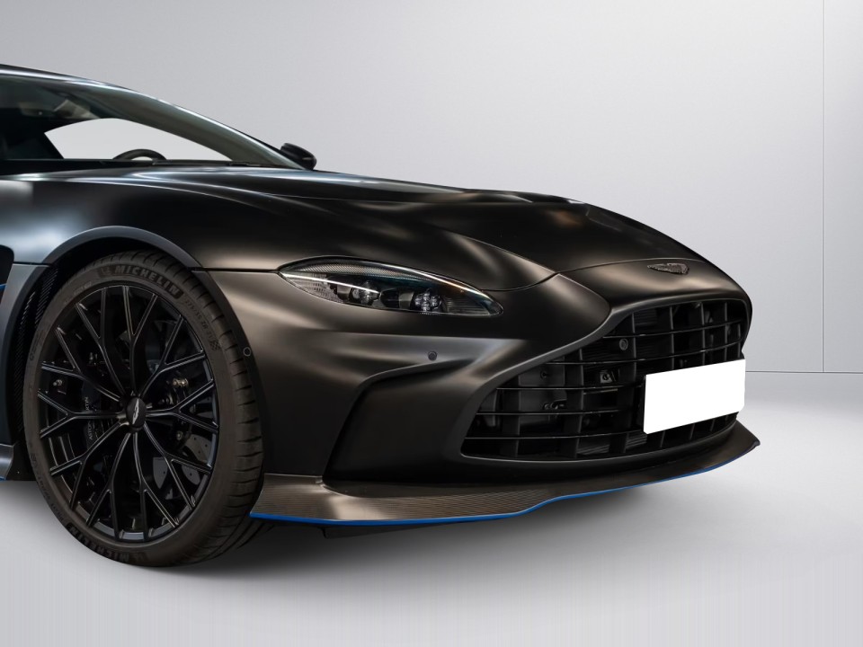 Aston Martin Vantage V12 - foto 24