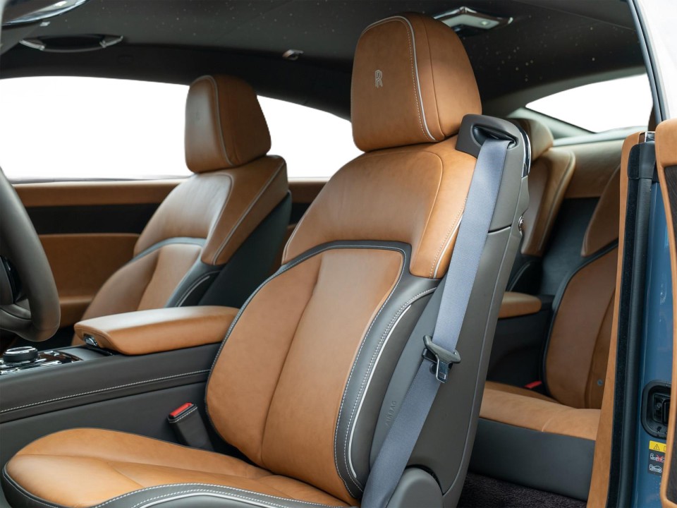 Rolls-Royce Spectre (5)