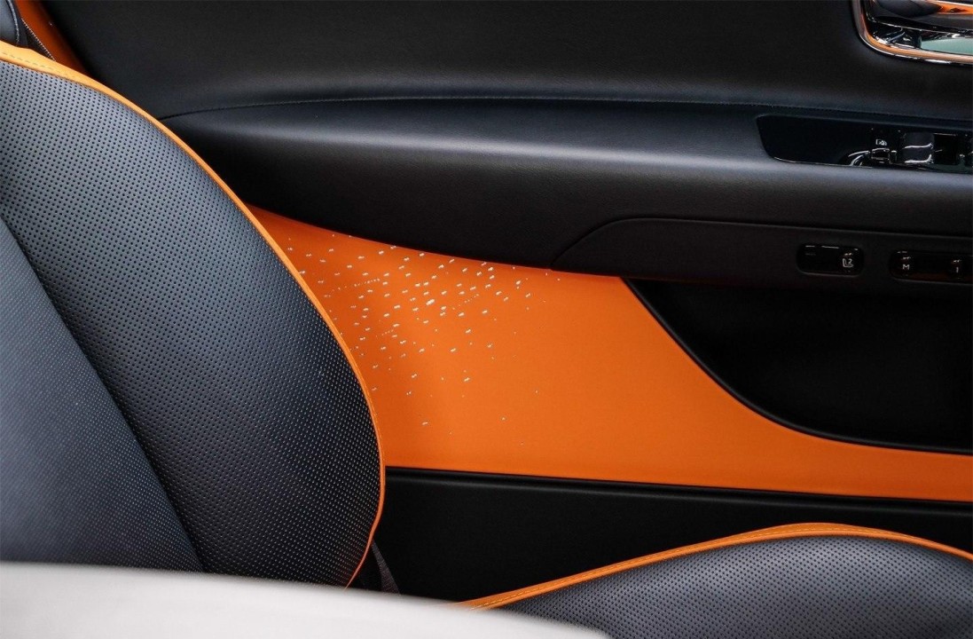 Rolls-Royce Spectre - foto 23