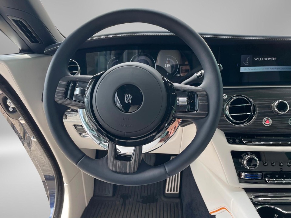 Rolls-Royce Spectre - foto 13