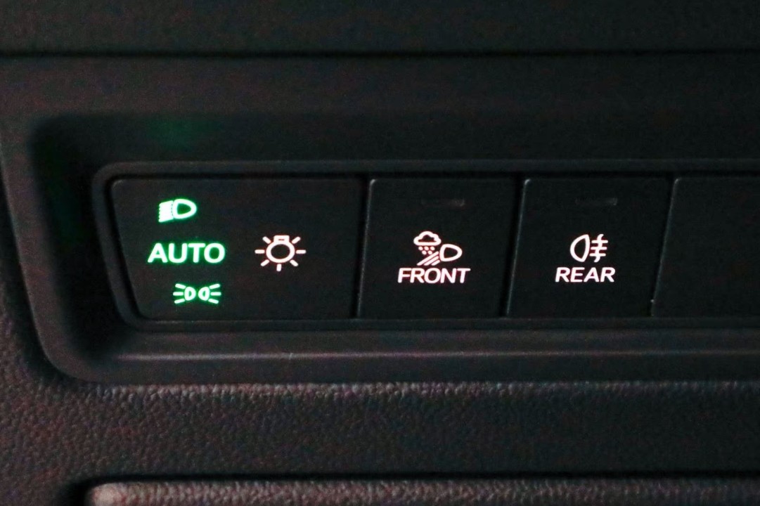 Volkswagen Touareg V6 TDI R-Line - foto 16