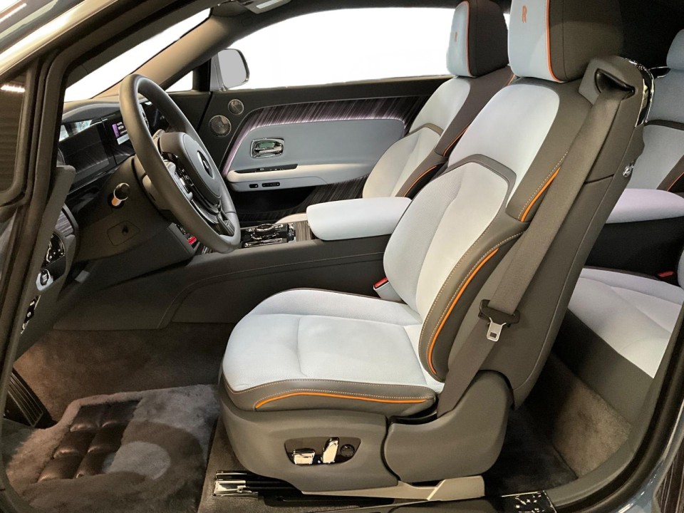 Rolls-Royce Spectre - foto 9