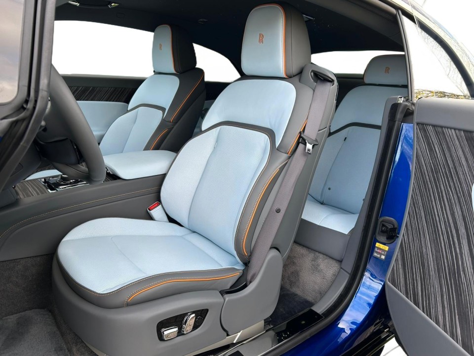 Rolls-Royce Spectre - foto 7