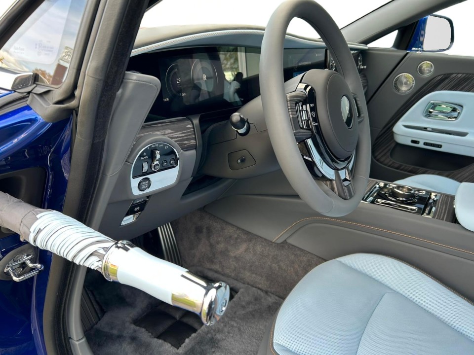 Rolls-Royce Spectre - foto 9