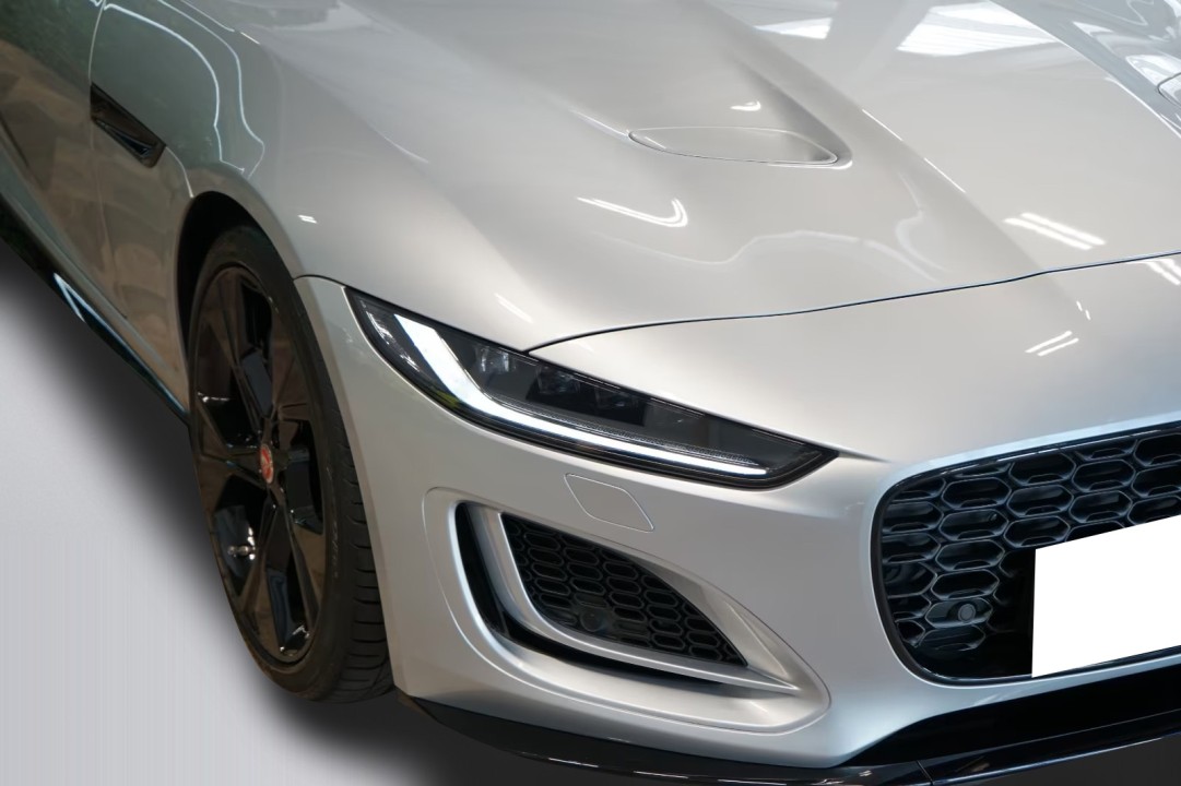 Jaguar F-Type P300 R-Dynamic - foto 24