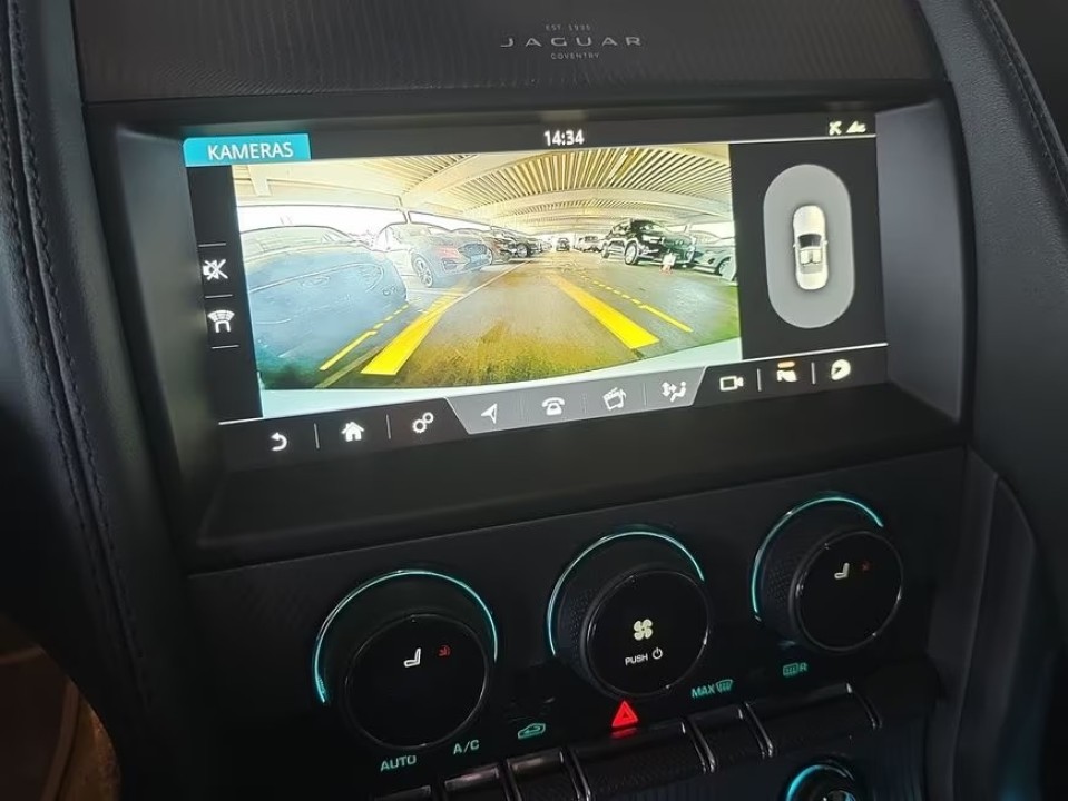 Jaguar F-Type P450 R-Dynamic - foto 13