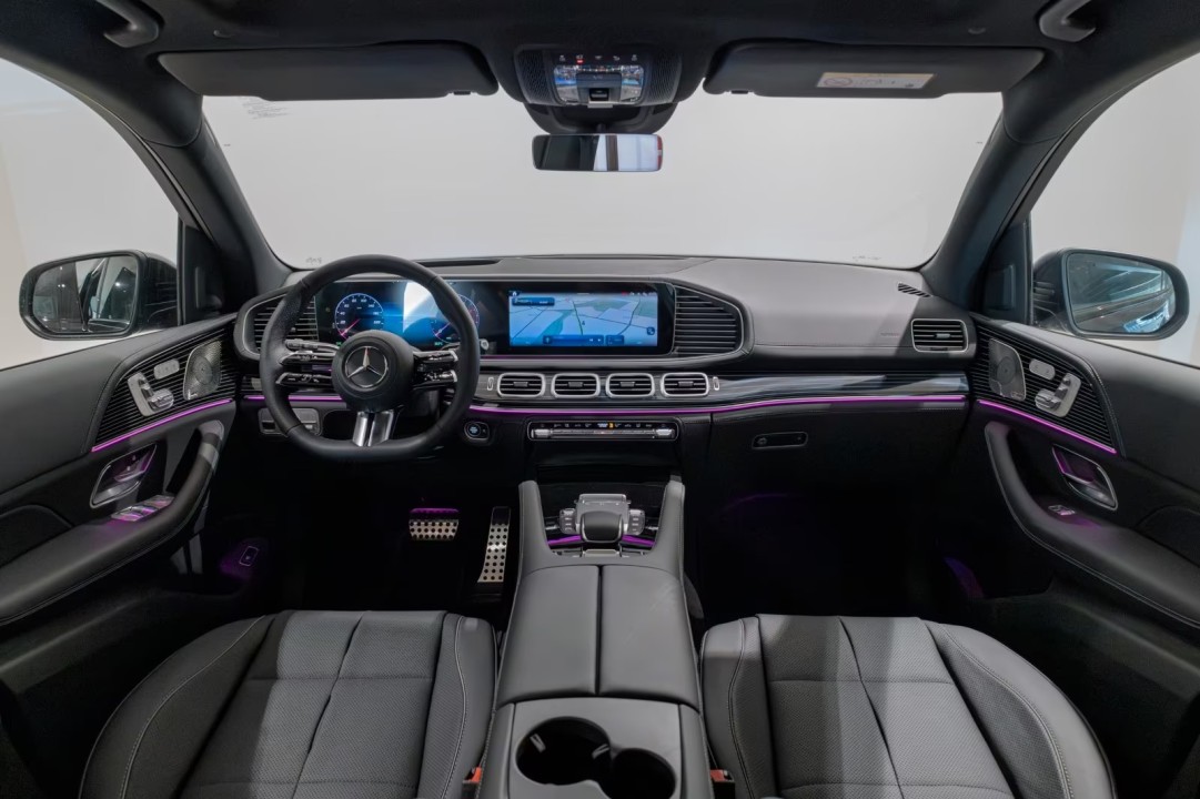 Mercedes-Benz GLS 450 4MATIC AMG Line - foto 8