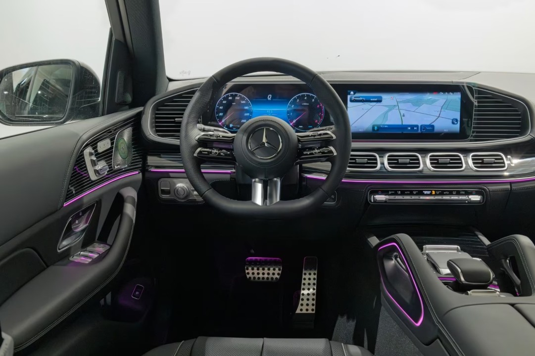 Mercedes-Benz GLS 450 4MATIC AMG Line - foto 7