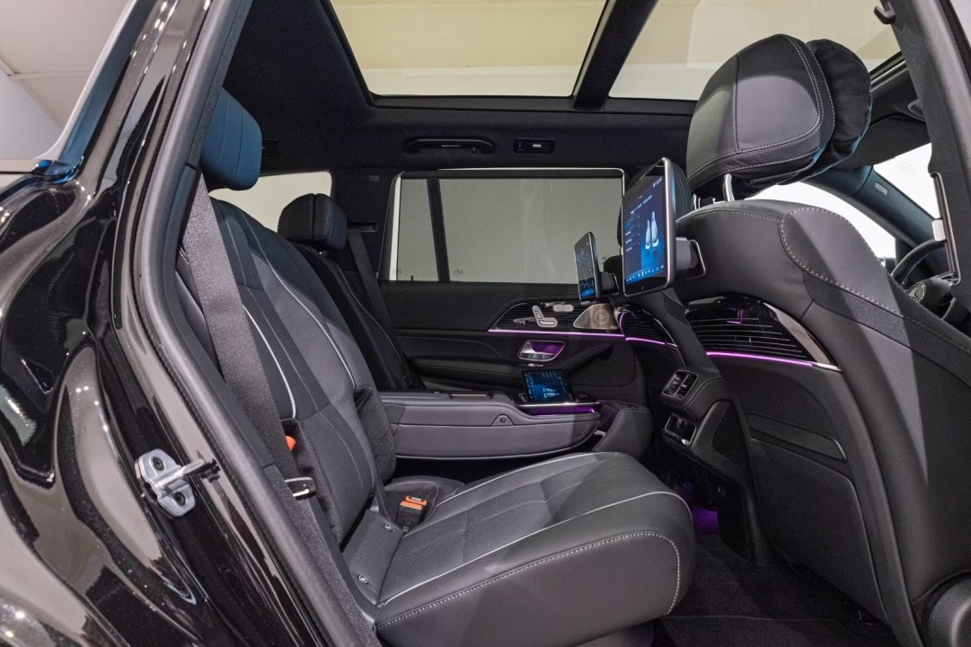 Mercedes-Benz GLS 450 4MATIC AMG Line - foto 14