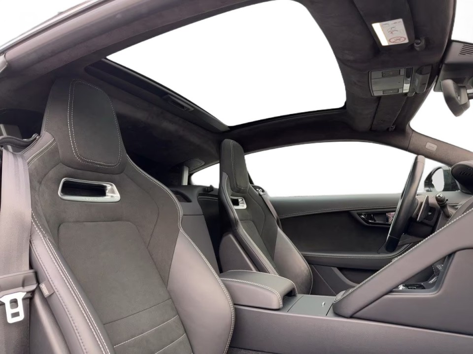 Jaguar F-Type P450 AWD R-Dynamic - foto 11