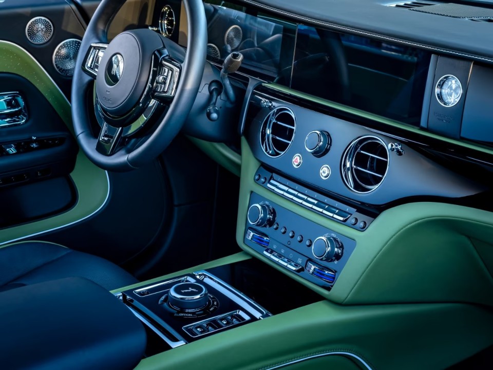Rolls-Royce Spectre - foto 8