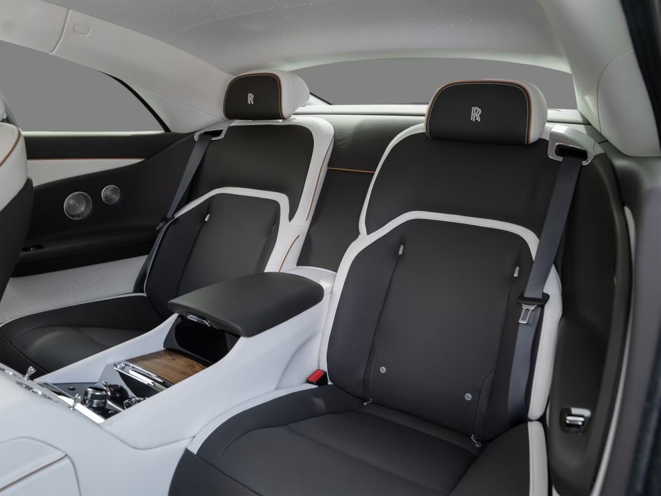 Rolls-Royce Spectre - foto 14