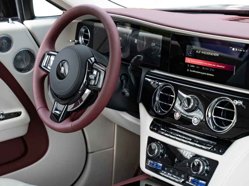 Rolls-Royce Spectre - foto 9