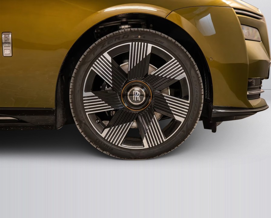 Rolls-Royce Spectre - foto 15