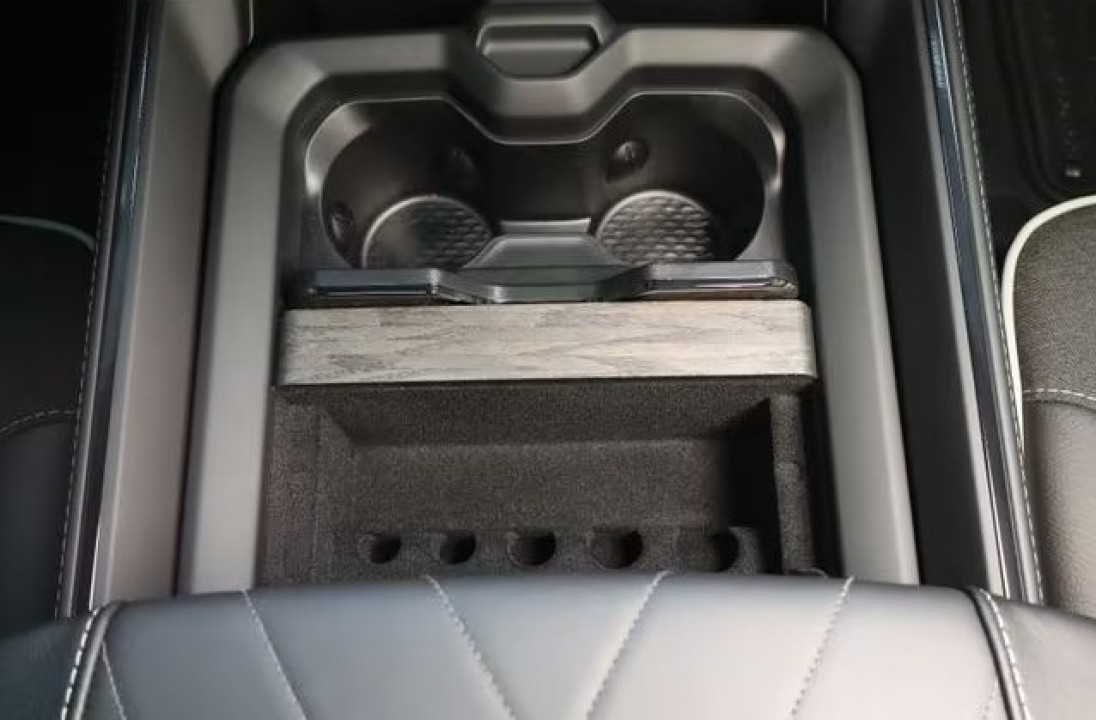 Dodge RAM 1500 Limited - foto 30